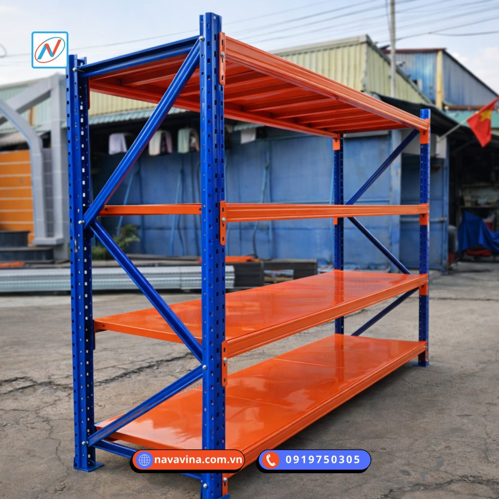 Mâm tầng ảnh hưởng thế nào đến khả năng chứa hàng - Cấu tạo mâm tôn liền với gân tăng cứng trên kệ trung tải