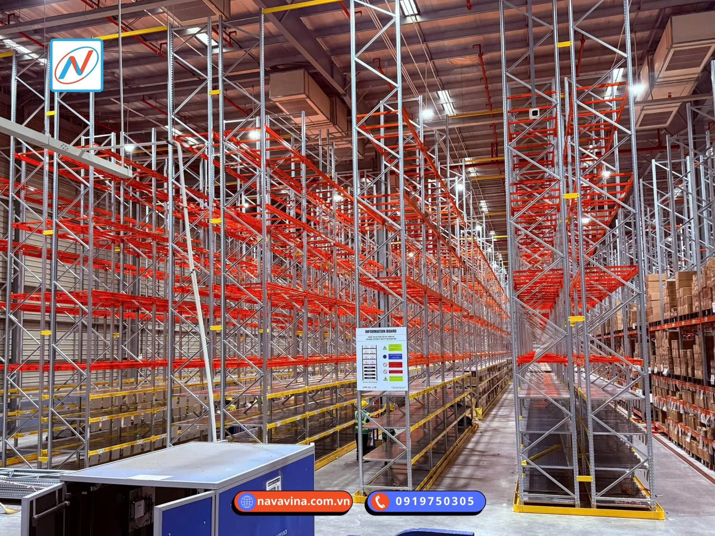 Kệ Pallet Flow con lăn cho kho hàng pallet tự trượt